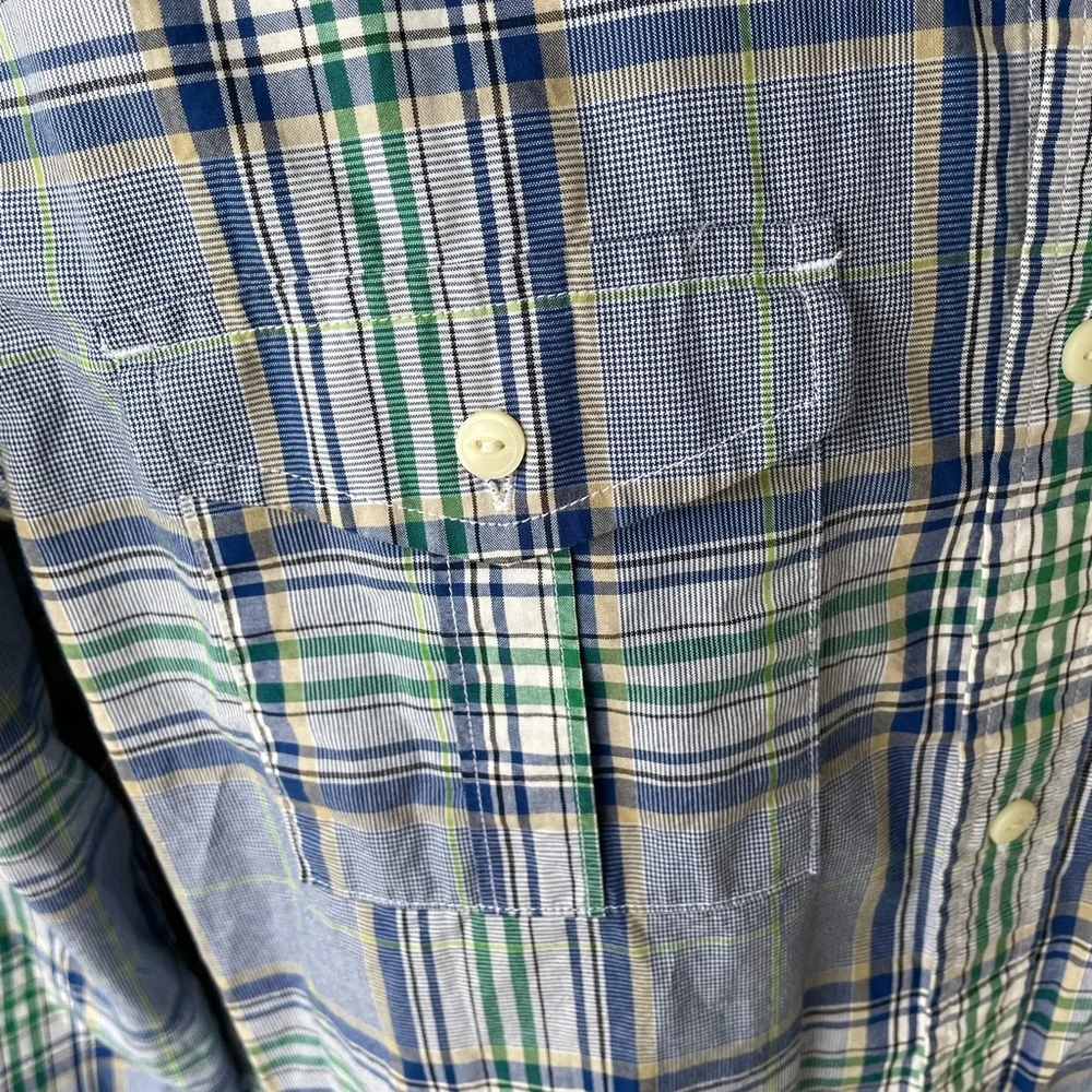 Banana Republic plaid button down shirt large